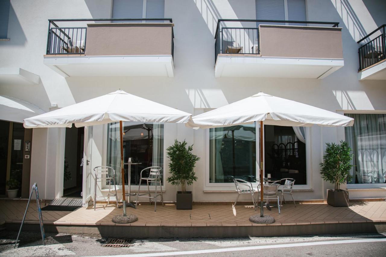 Hotel Laura Cavallino-Treporti Luaran gambar